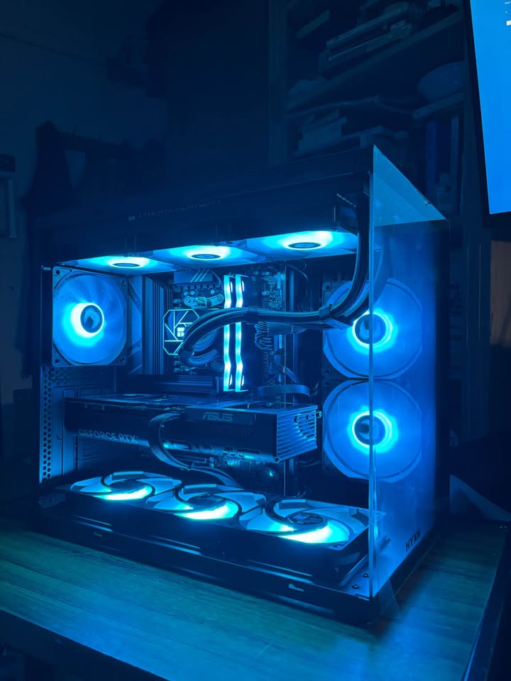 Ryzen 7 7800X3D | RTX 5070 12GB | 32GB DDR5 | 2TB NVMe | WiFi 6 | Gaming PC