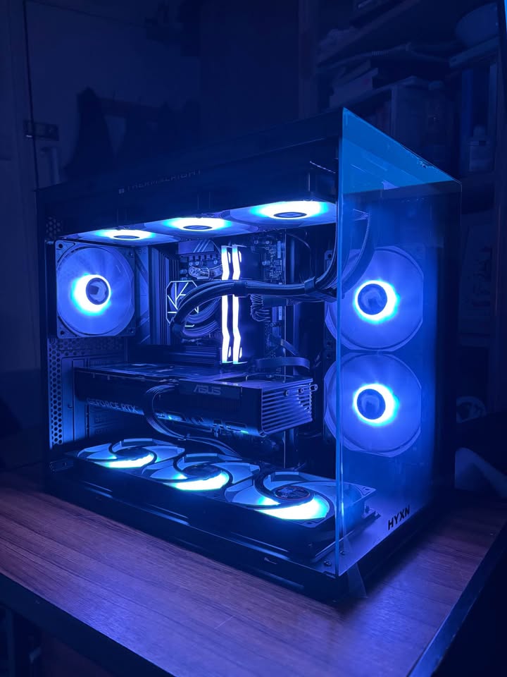 Ryzen 7 7800X3D | RTX 5070 12GB | 32GB DDR5 | 2TB NVMe | WiFi 6 | Gaming PC
